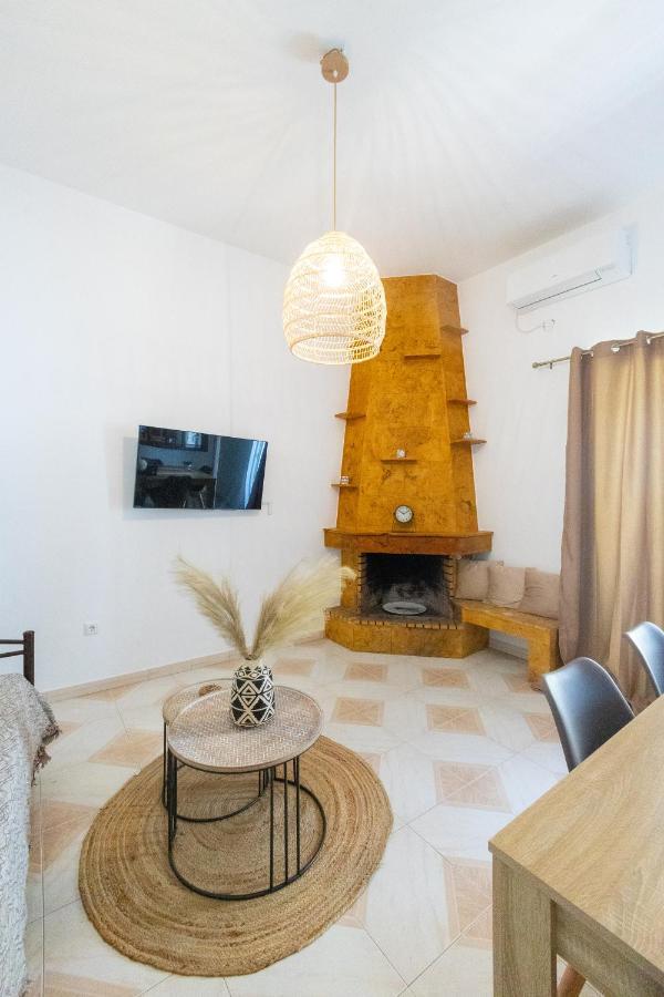 Comfortable Apartment Naxos City Ngoại thất bức ảnh
